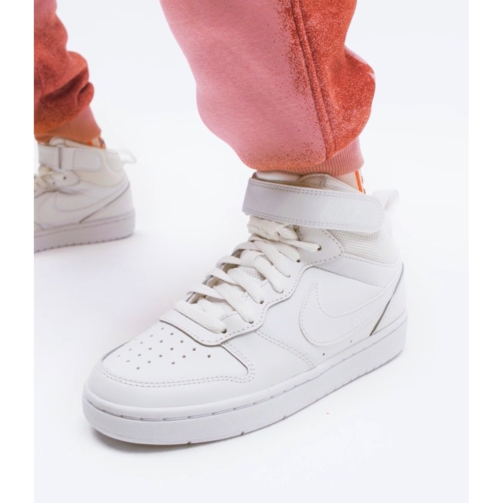 Nike Youth Unisex Court Borough Mid 2 White/White Size 3.5Y Streetwear School